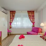 Coloured 3* ספליט