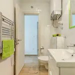Coloured בית הארחה