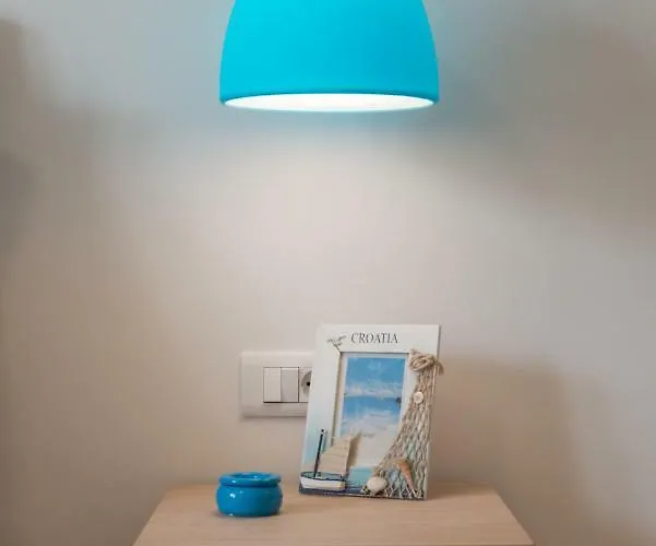 بيت ضيافة Coloured 3*