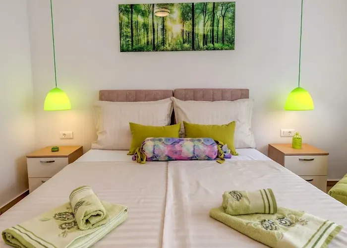 Gæstehus Coloured Split